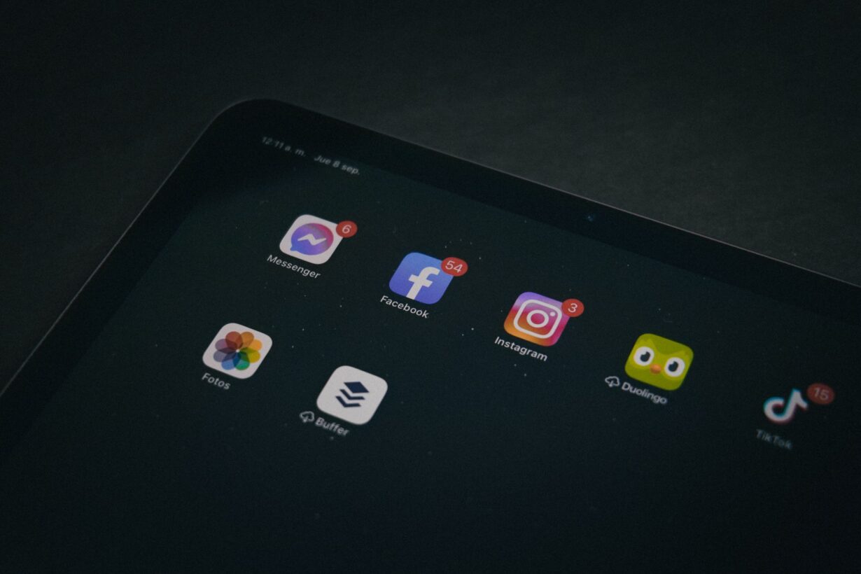 Meta settlement would add teen limits to Facebook, Instagram