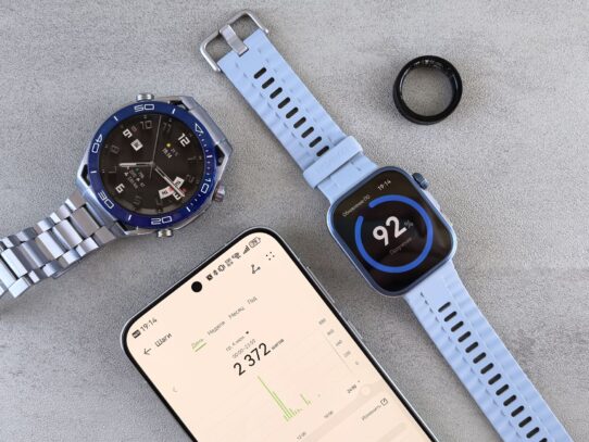 Pebblebee LÔC8 works with Apple Find My and Android Find Hub