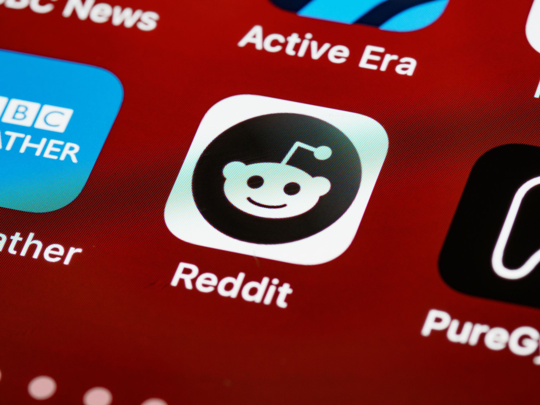 Reddit Tests Audio and Video Formats for Selected Text Posts
