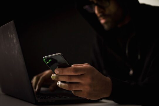 Apple fixes exploited CoreGraphics flaw with iOS 26.7.1