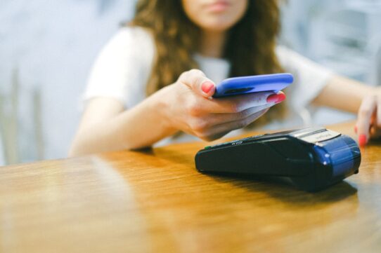 Apple Pay Fee Case Wins Nationwide Class Certification