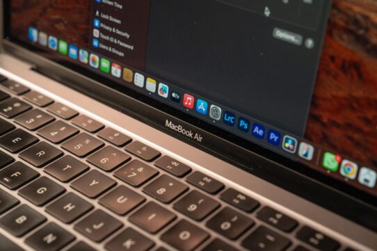 Google Gemini for macOS Prepares Local iMessage Features