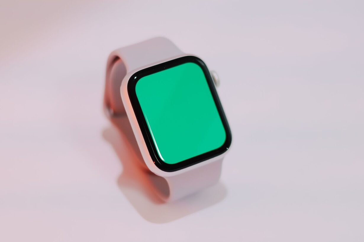 Google Begins Pixel Watch Health Trend Rollout This Week
