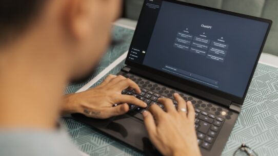 Anthropic unveils Claude Duet for US Claude subscribers