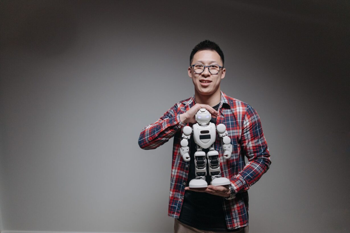 Apple to Bring Apple Intelligence to China With iOS 27.3