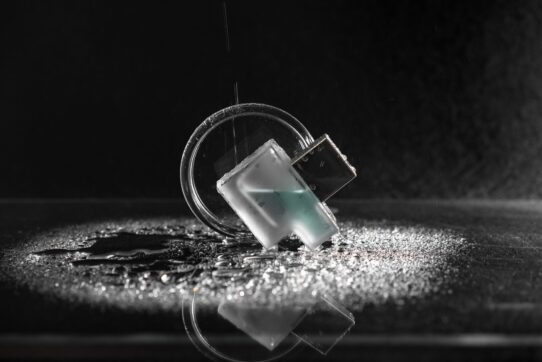 Apple Music for Android 7.0 Beta Gets Liquid Glass Redesign