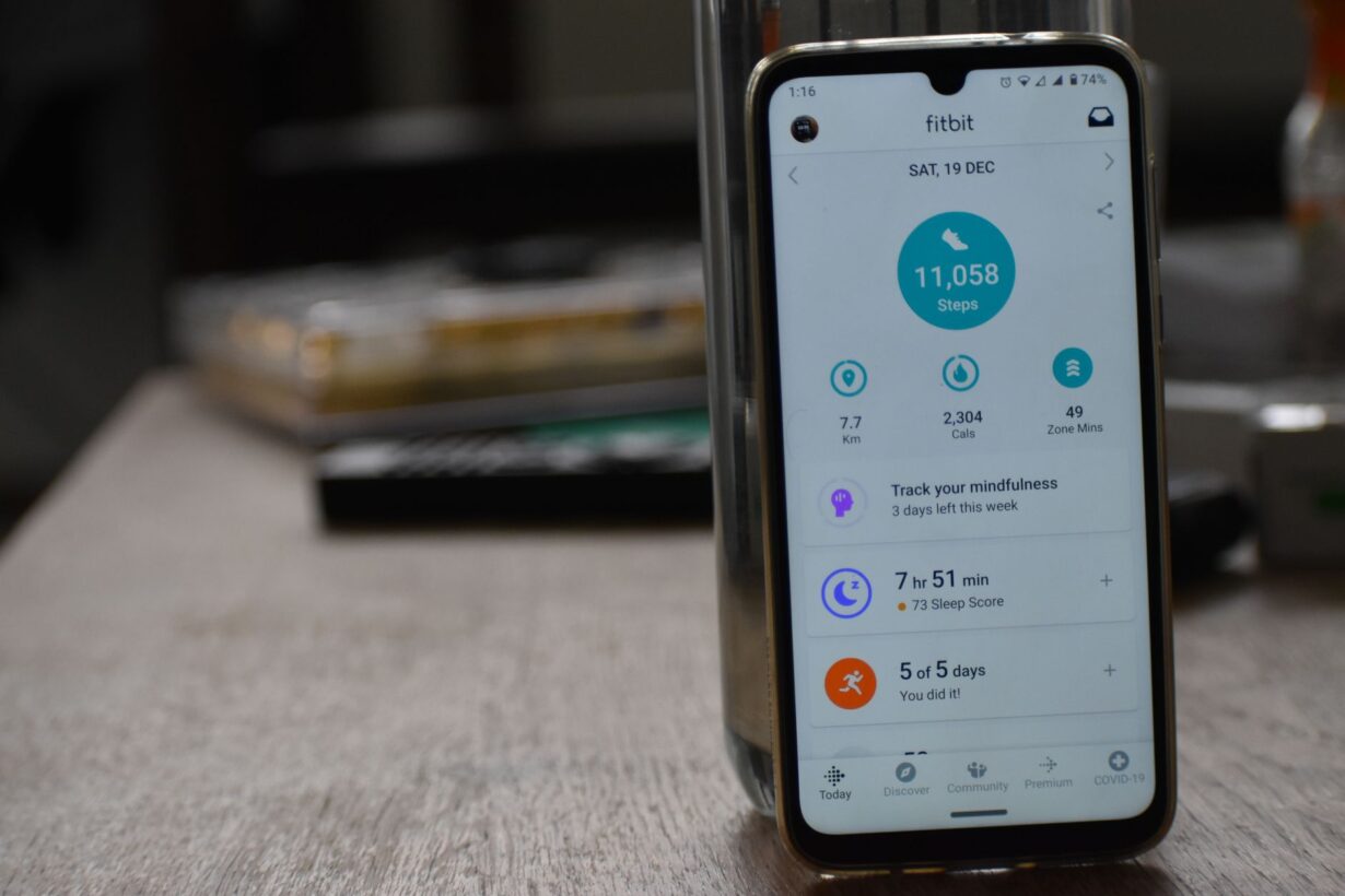 Google Says Fitbit Air Sleep Breathing Feature Is Coming Soon