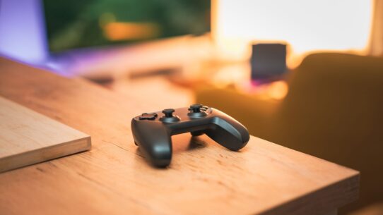 House House Withholds Big Walk From Xbox Over BDS Target